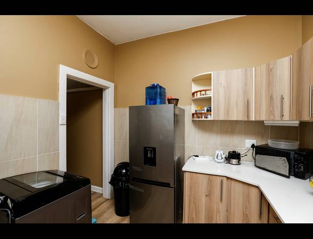 1.5 BEDROOM APARTMENT FOR SALE IN MUSGRAVE